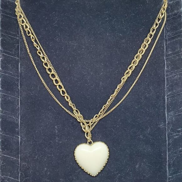 Gold & Cream Heart Necklace - Picture 1 of 2